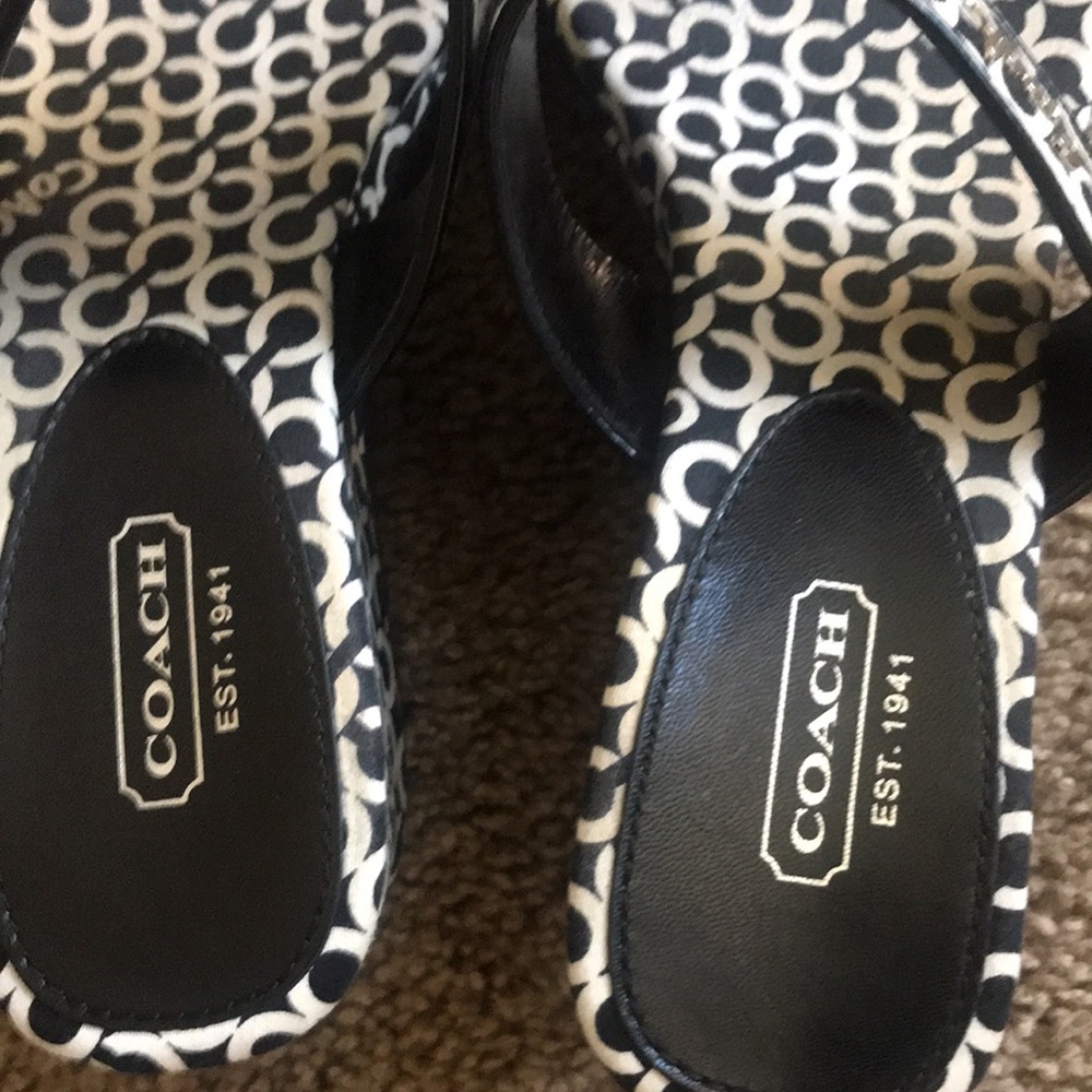 Shoes - Picture 5 of 5